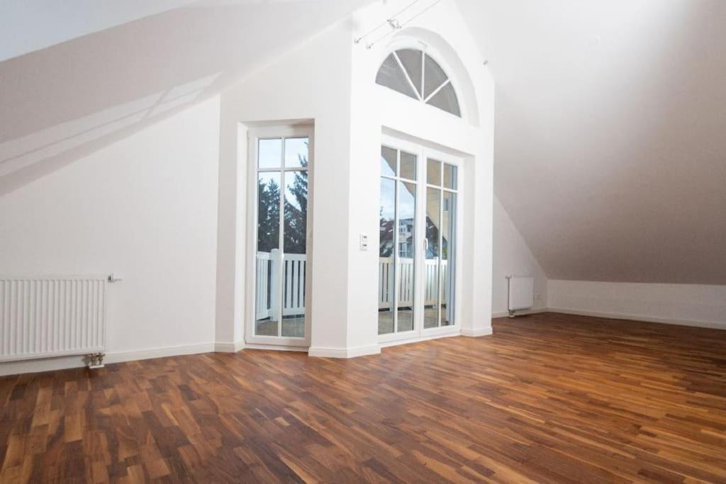 Phantastisches Haus Mit Pool Direkt In Muenchen Esterno foto